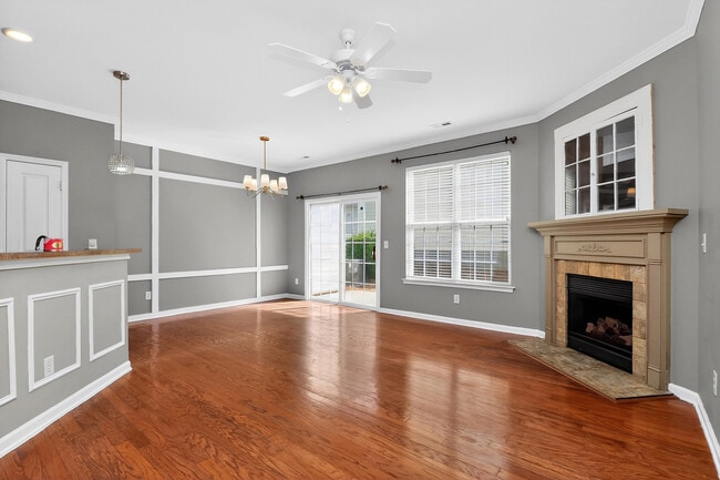 Foto del edificio - 1456 Stonedown Ln