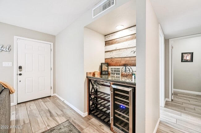 Building Photo - 2959 N 68th Pl