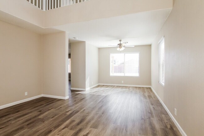 Foto del edificio - 8635 W Kathleen Rd