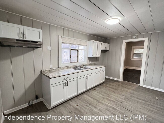 Building Photo - 3 br, 2 bath House - 294 Cincinnati Ave.