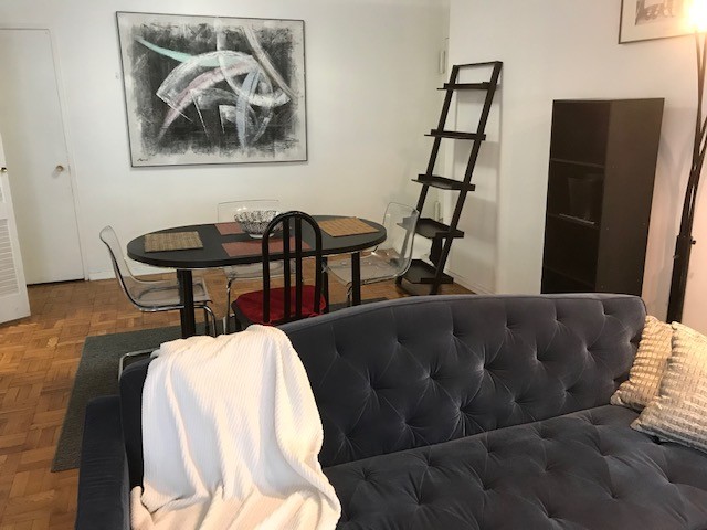 Foto del edificio - 321 E 48th St