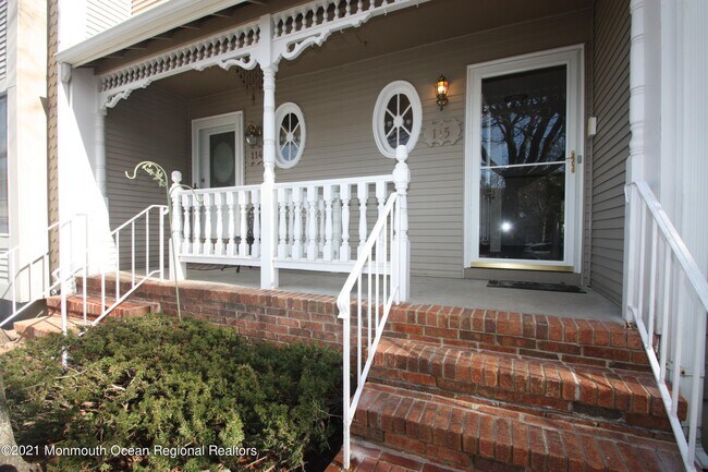 Building Photo - 115 Northampton Dr