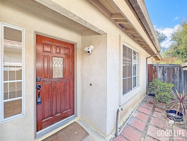 Foto del edificio - Cozy Escondido 3BR/2BA with A/C, large bac...