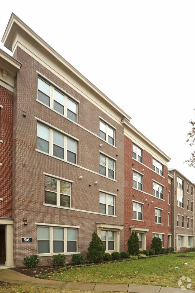 Liberty Green Apartments Louisville Ky Building Photo Liberty Green