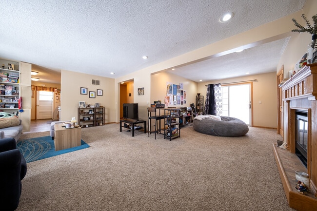 Foto del edificio - 5924 Idaho Ave N