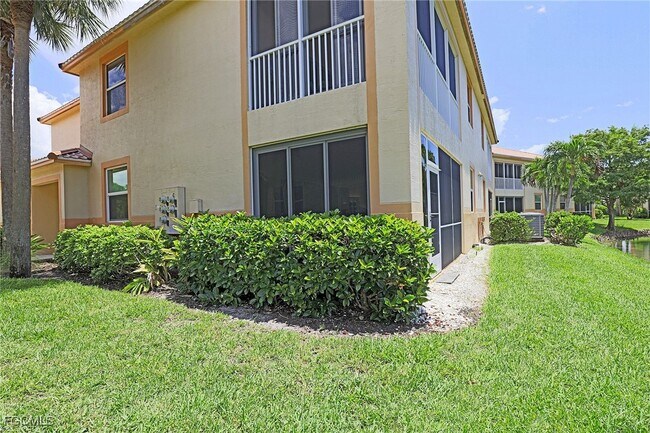 Foto del edificio - 15460 Bellamar Cir