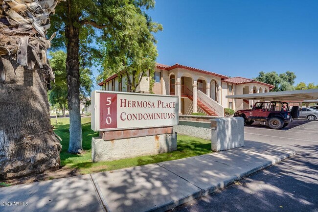 Building Photo - 510 E University Dr