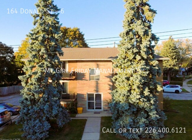 Building Photo - Cozy 1 Bedroom Apartment