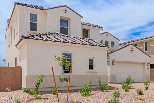 Foto del edificio - 8817 W Denton Ln