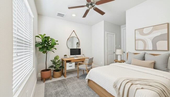 Foto del edificio - 2724 Rutland St