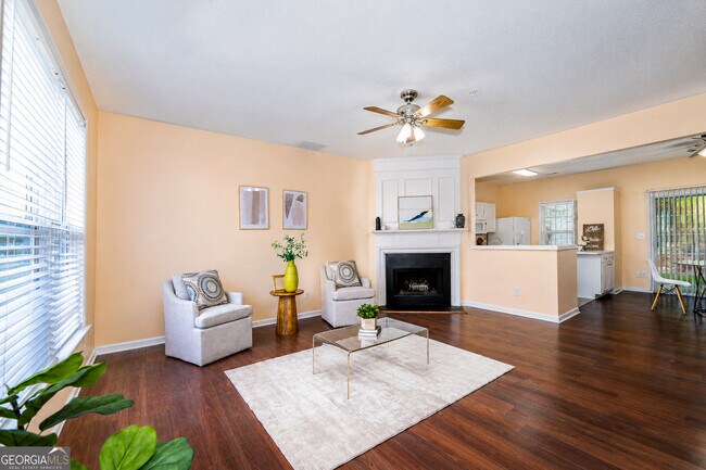 Foto del edificio - 1745 Kilmington Ct