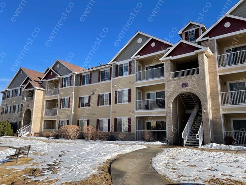 Primary Photo - 15700 E Jamison Dr