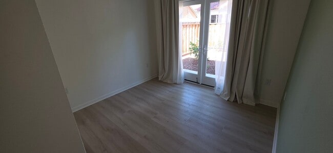 Building Photo - Newly Built 2BR/1BA ADU | In-Unit Laundry | Historic Niles Fremont