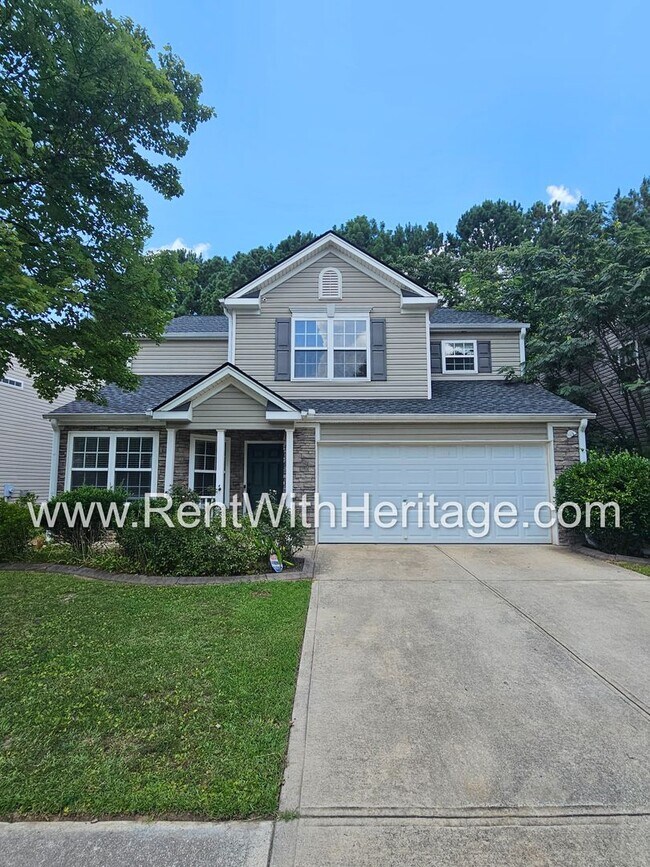 Foto del edificio - Gorgeous 5 bedroom, 2.5 bath / Attention t...