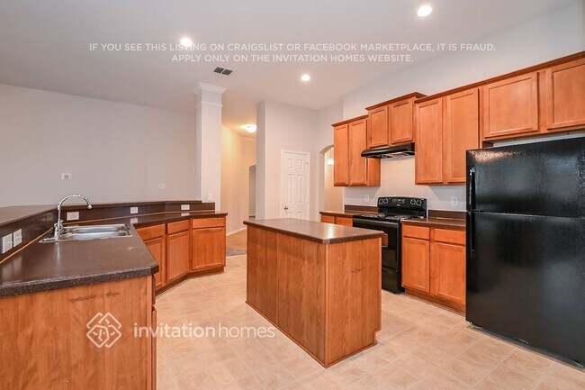 Foto del edificio - 1007 Spofford Dr