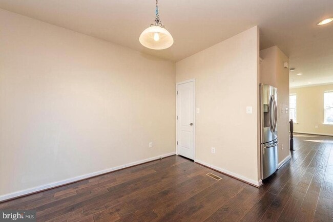 Foto del edificio - 7035 Southmoor St