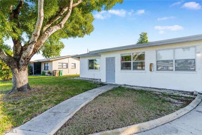 Foto del edificio - 4839 Tudor Dr