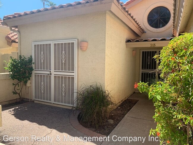Building Photo - 3 br, 3 bath House - 23 E. La Vieve Lane