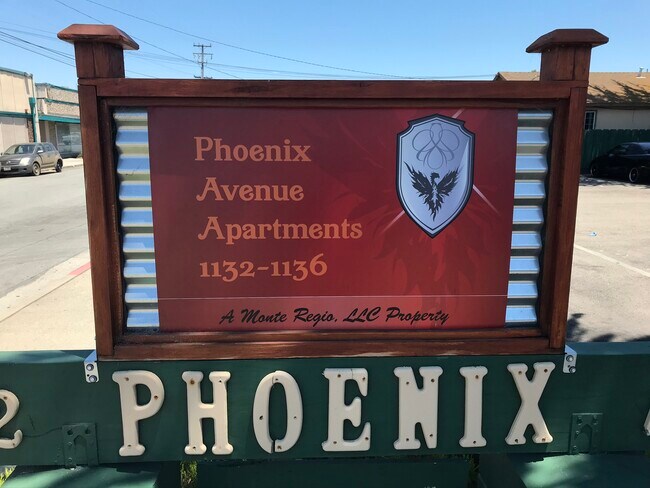 Building Photo - 1132-1136 Phoenix Ave