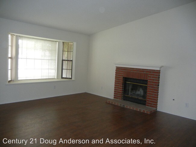 Building Photo - 2856 College Park Dr