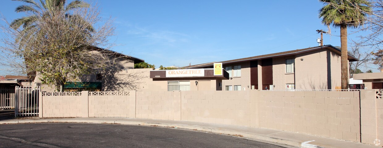 Foto del edificio - Orangetree Apartments