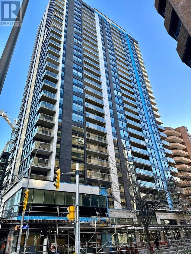 Photo principale - 340-2340 Queen St
