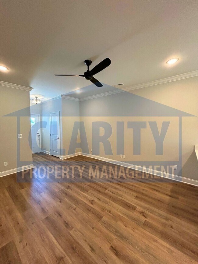 Foto del edificio - Newly constructed single level townhome!