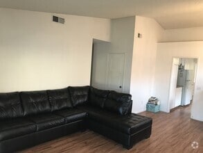 Building Photo - 2258 Wildflower Ave