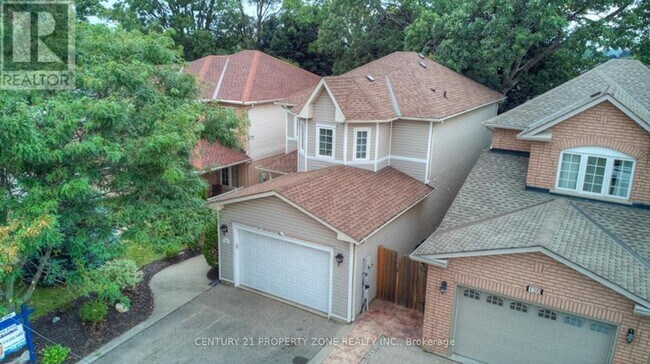 Building Photo - 124 Wheatland Dr