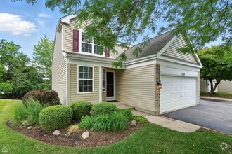 Building Photo - 223 Mistwood Ln