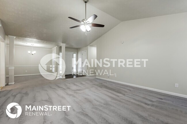 Foto del edificio - 3410 Poplar Ridge Dr