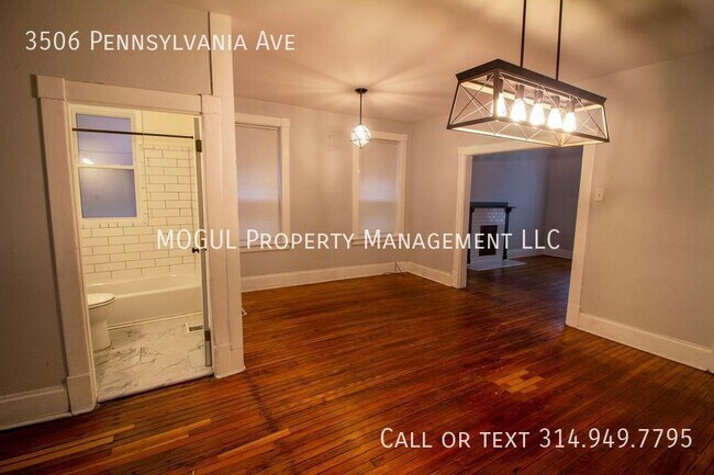 Foto del edificio - 3 bed, 2 full bath single family HOUSE ***...