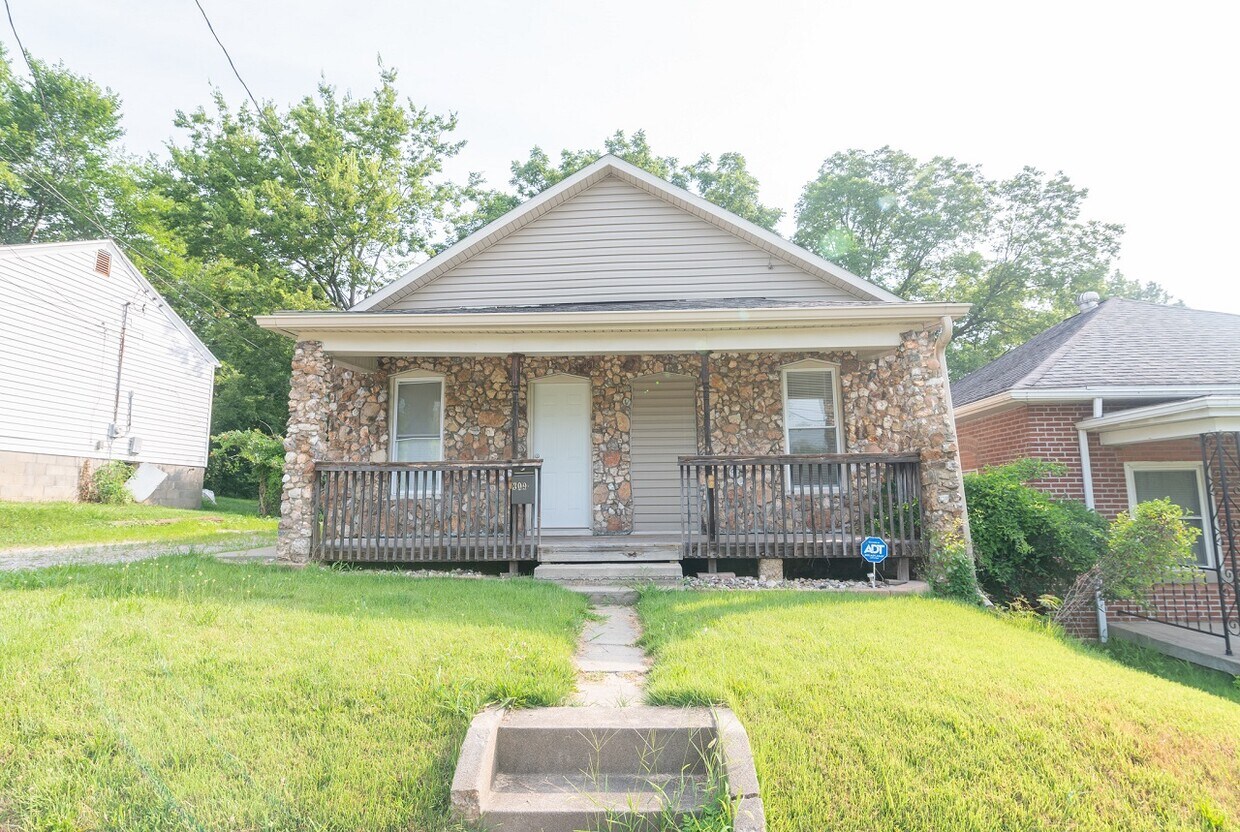 309 Case Ave, Jefferson City, MO 65101 House Rental in Jefferson City