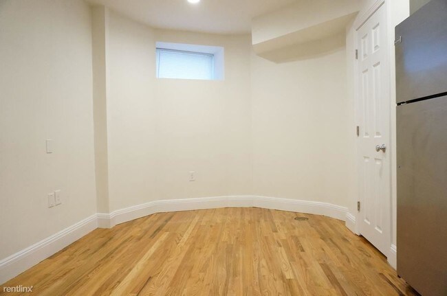 Foto del edificio - Studio, 1 bath  - 10 Brainerd Rd # 6D