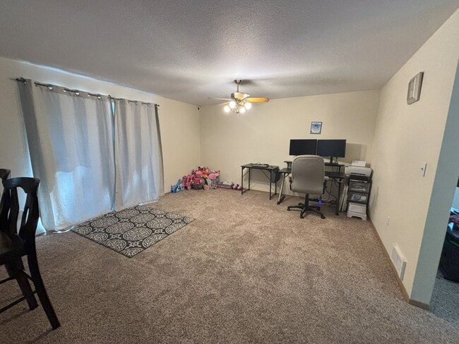 Foto del edificio - 14355 Brown Trout