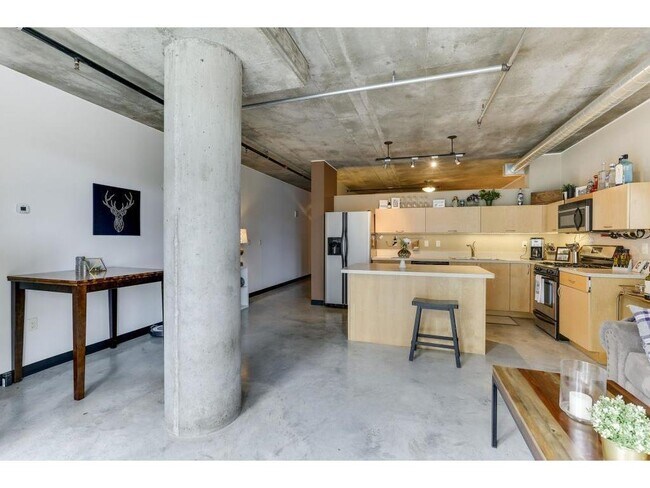 Foto del edificio - 730 N 4th St