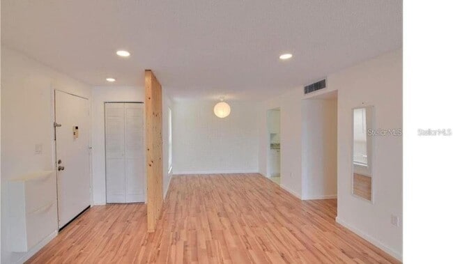 Photo - 524 Orange Dr Apartment