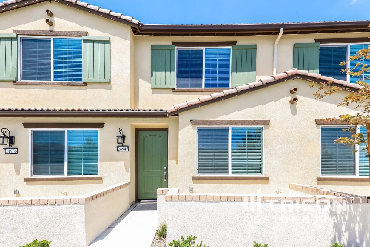 Primary Photo - 24947 Vermijo Ct