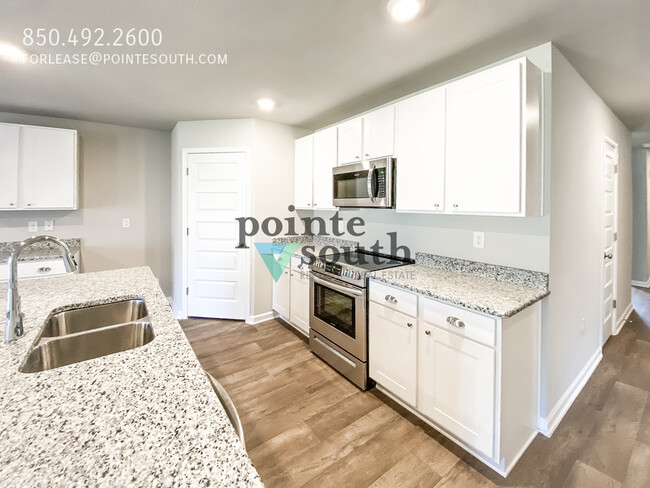 Building Photo - Jubilee Farms Home Available