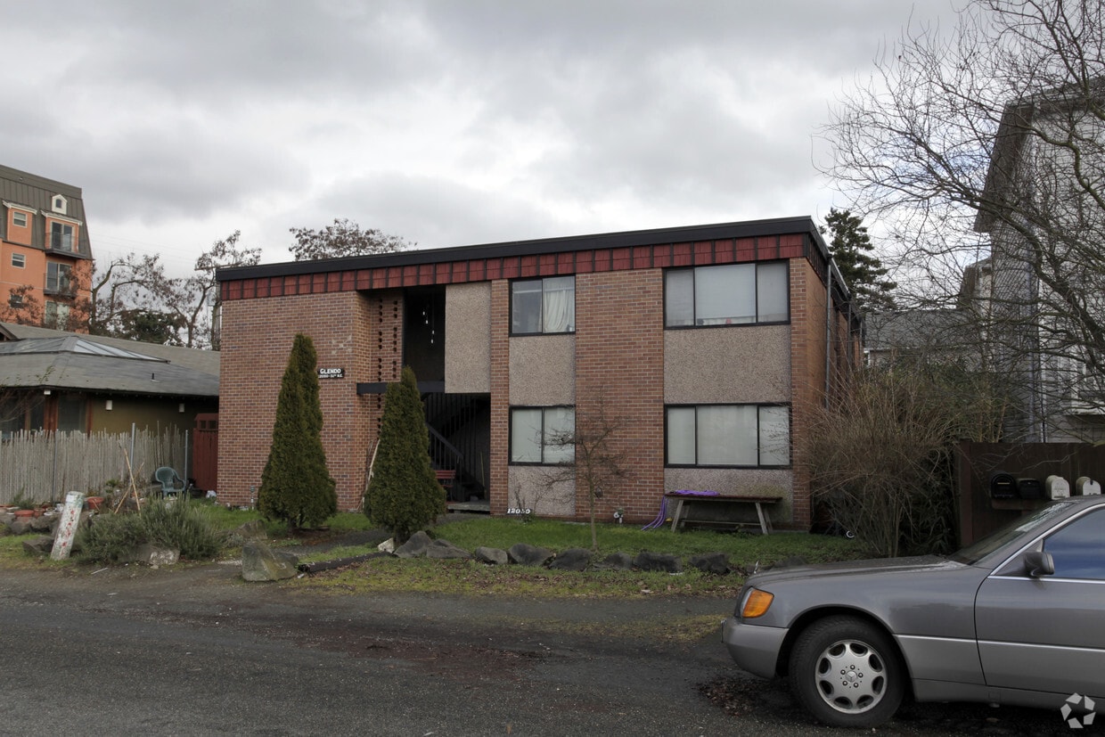 Building Photo - 12050 NE 31st Ave