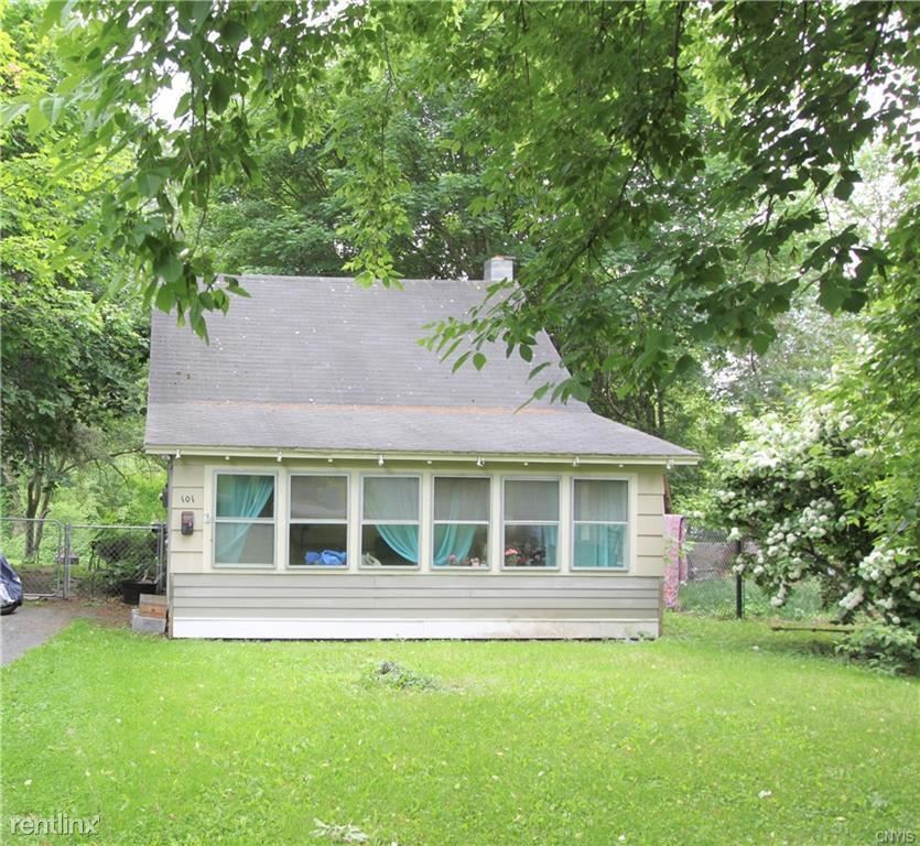 Foto principal - 1 br, 1 bath House - 101 Yale Ave