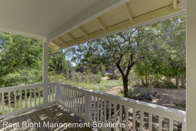 Building Photo - 2 br, 2 bath House - 4610 E. Joan Drive
