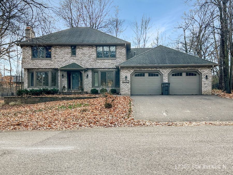 Foto principal - 17305 6th Ave N