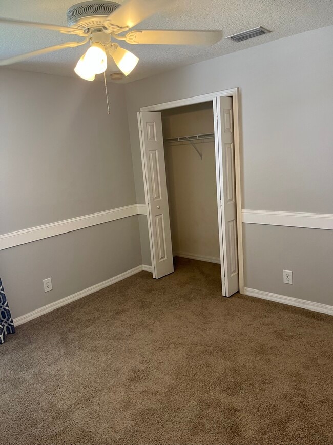 dormitorio 2 - 1018 Bella Vista Dr NE