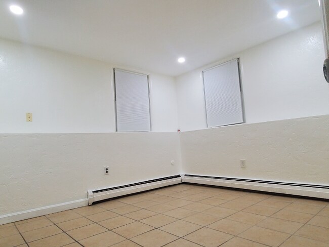 Foto del edificio - 120 Newman St