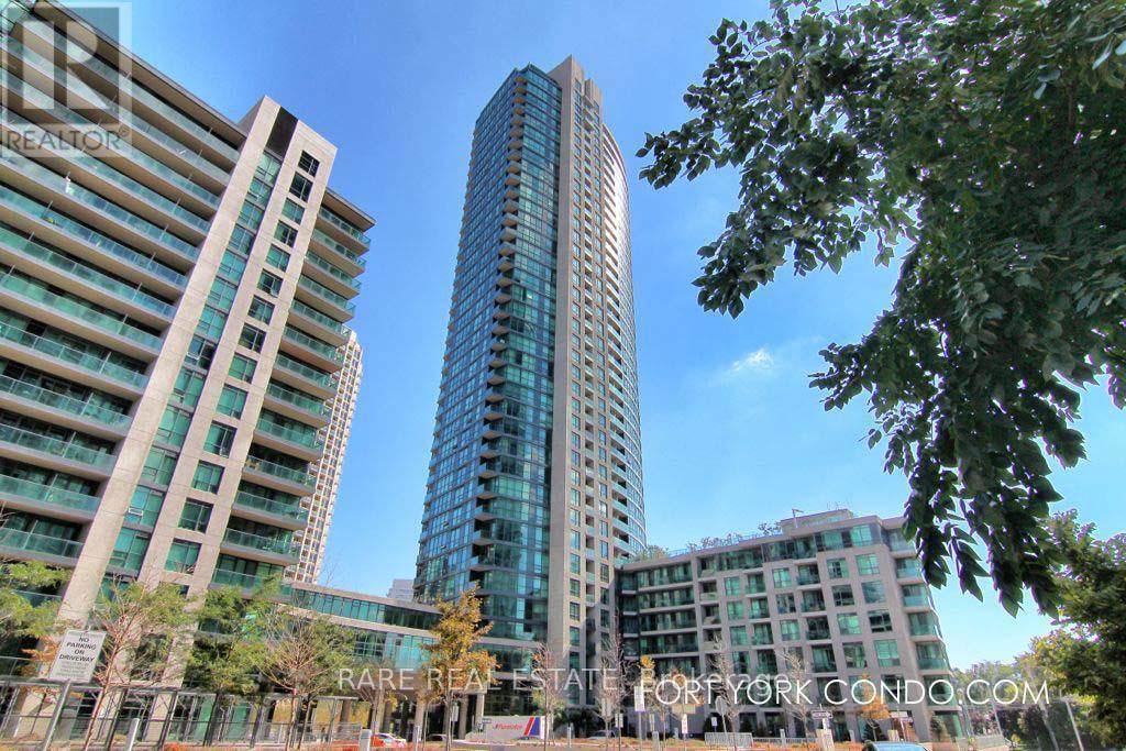 Building Photo - 215-2215 Fort York Blvd