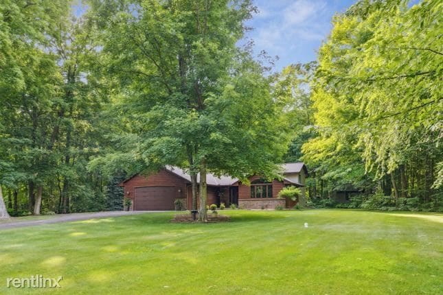 Primary Photo - 3 br, 3 bath House - 4730 i Mayer Avenue NE