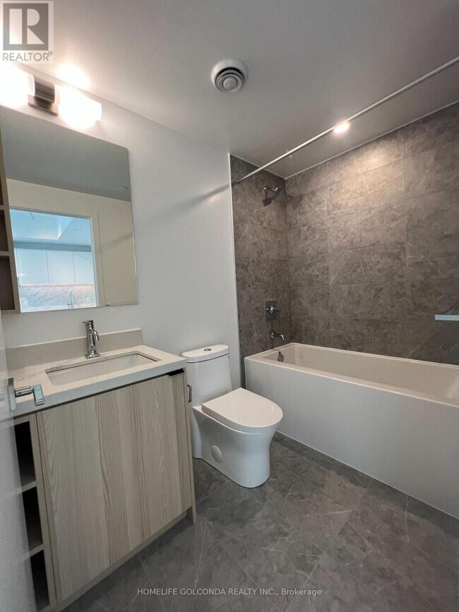 Photo du bâtiment - 252 Church St