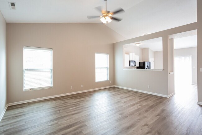 Building Photo - 11631 High Timber Dr