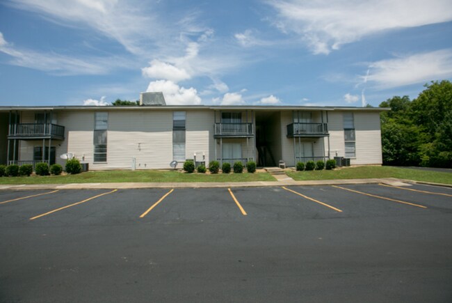 Foto del edificio - 4790 Park Towne Way